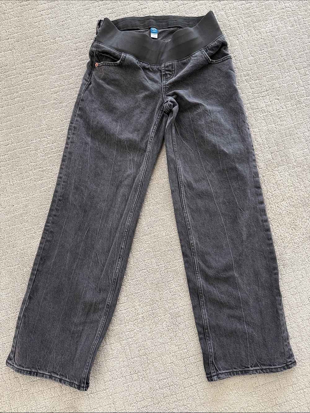 Old Navy Women's Wide-Leg Maternity Jeans in Charcoal Front Low Panel